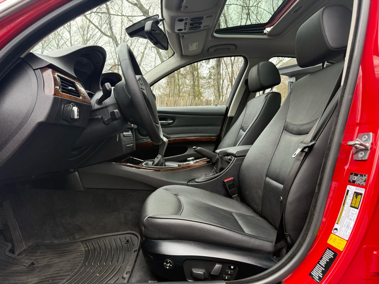 BMW 3-Series 335i xDrive 2010