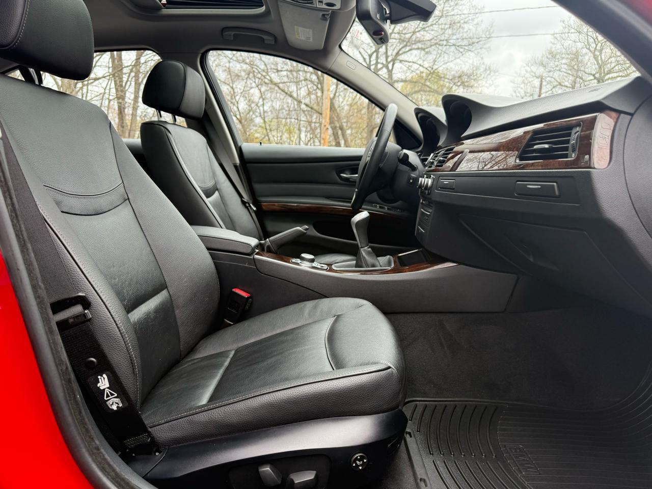 BMW 3-Series 335i xDrive 2010