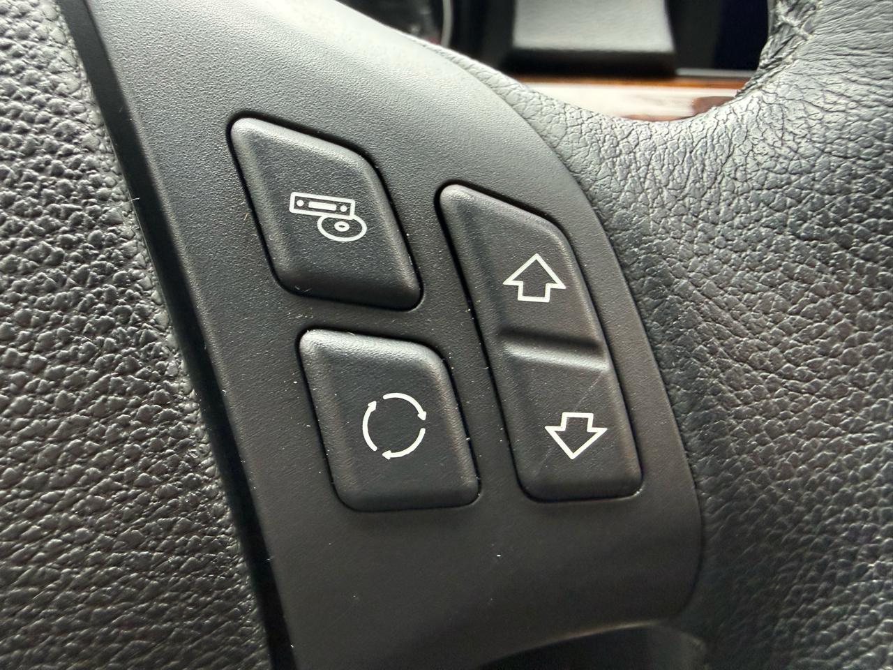 BMW 3-Series 335i xDrive 2010