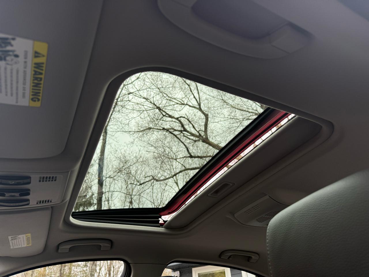 BMW 3-Series 335i xDrive 2010