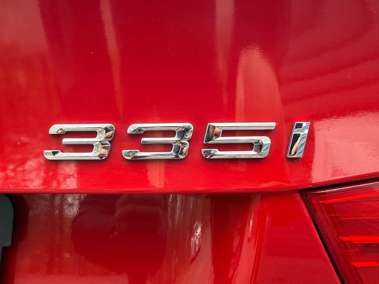 BMW 3-Series 335i xDrive 2010