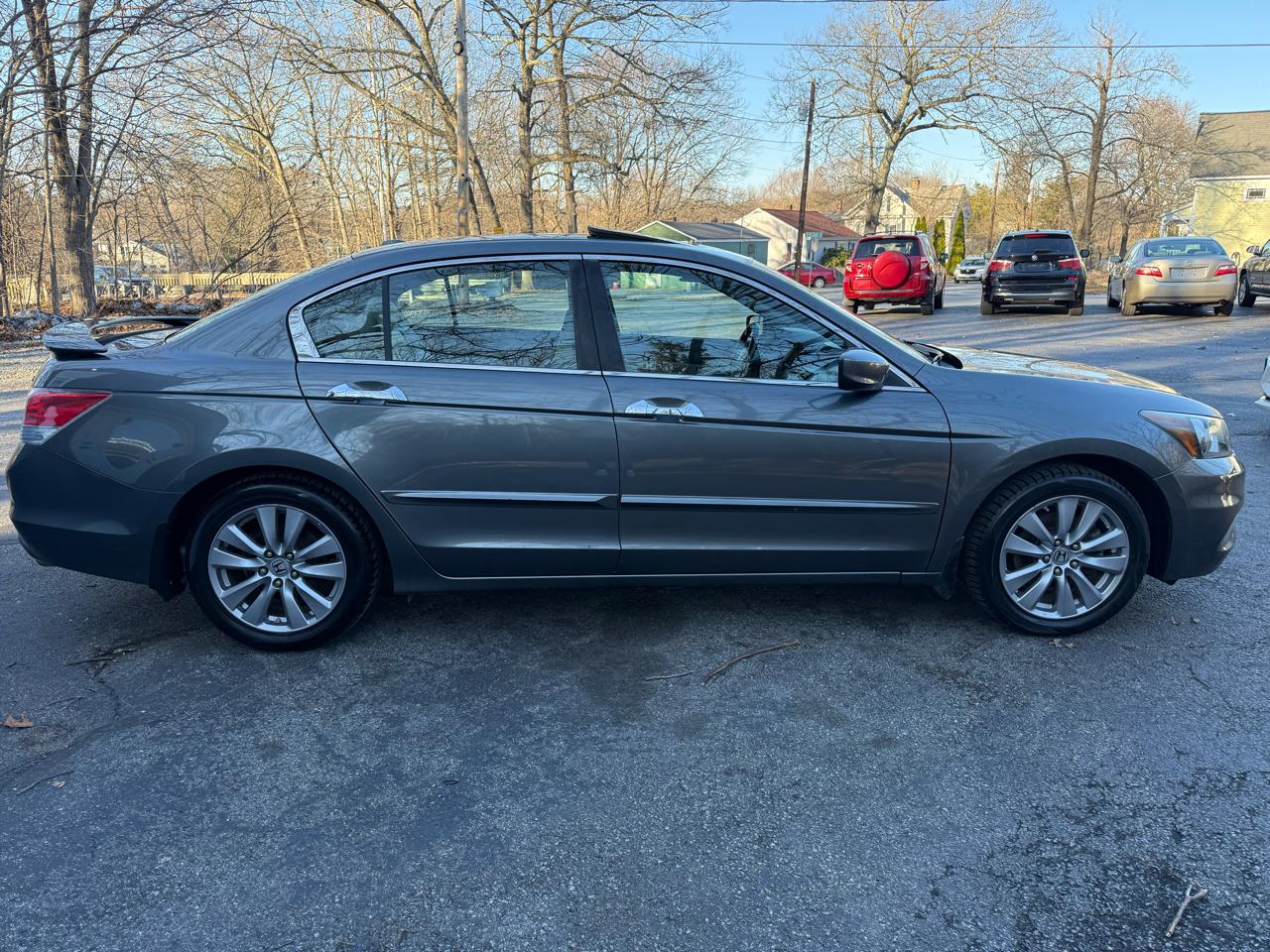 Honda Accord EX-L V-6 Sedan AT 2011