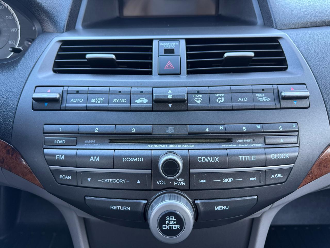 Honda Accord EX-L V-6 Sedan AT 2011