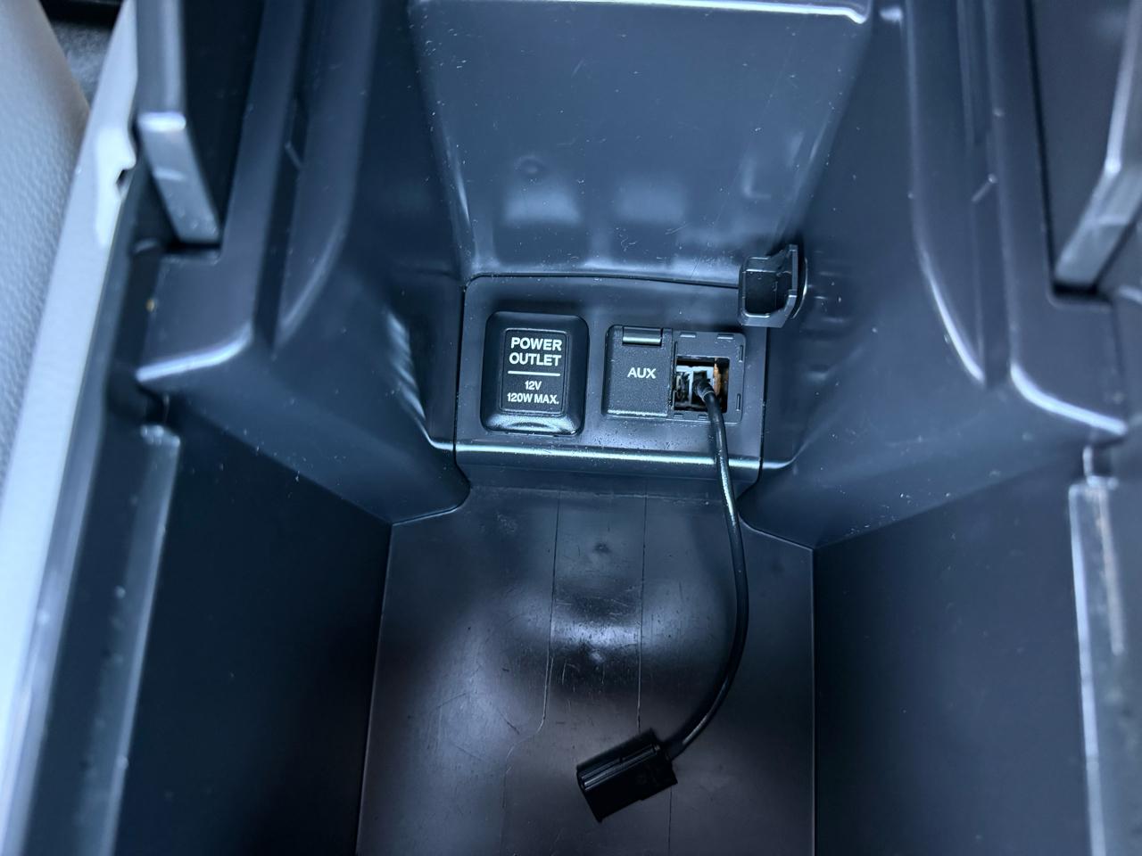 Honda Accord EX-L V-6 Sedan AT 2011