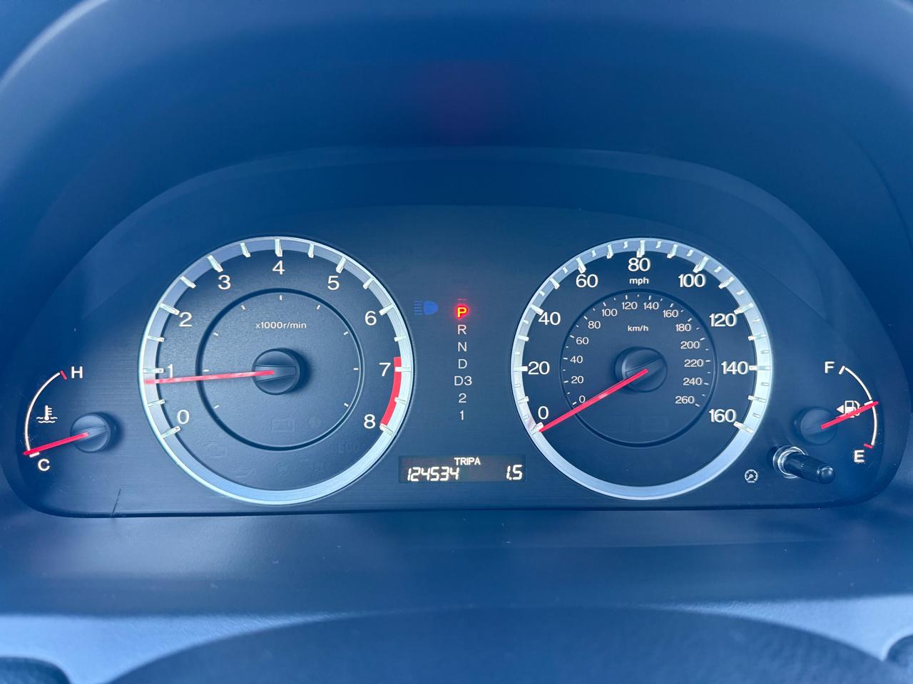 Honda Accord EX-L V-6 Sedan AT 2011