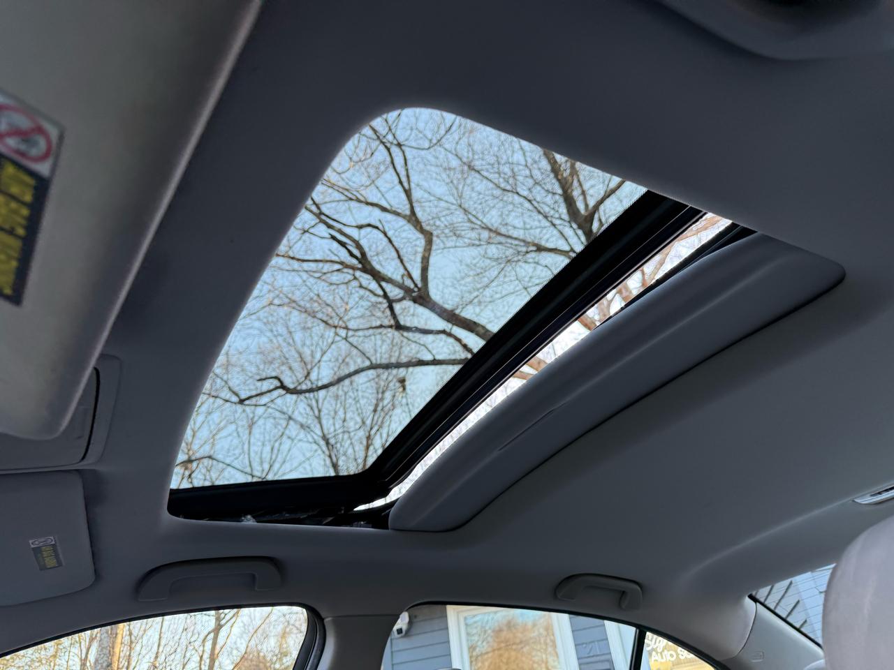 Honda Accord EX-L V-6 Sedan AT 2011