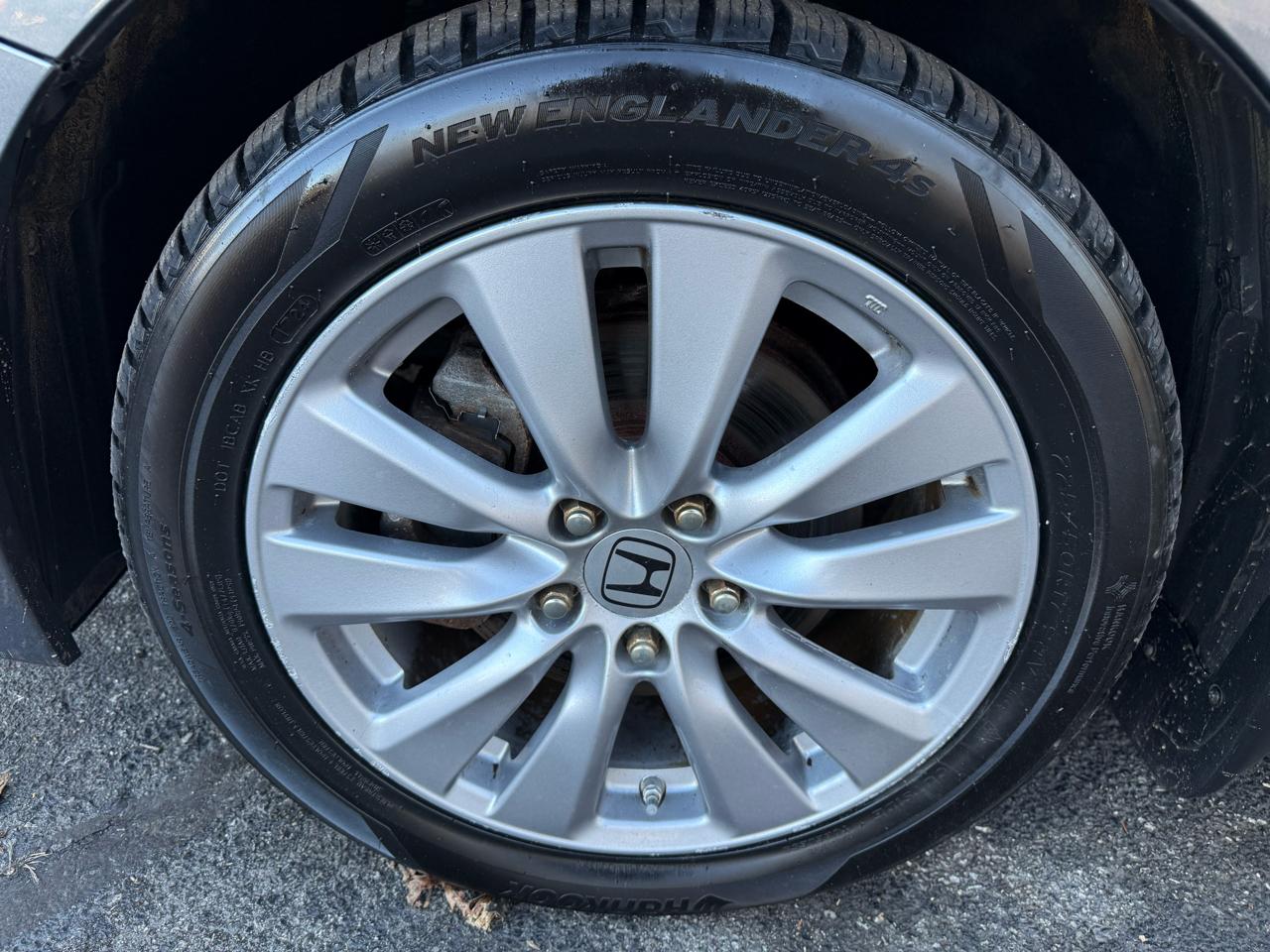 Honda Accord EX-L V-6 Sedan AT 2011