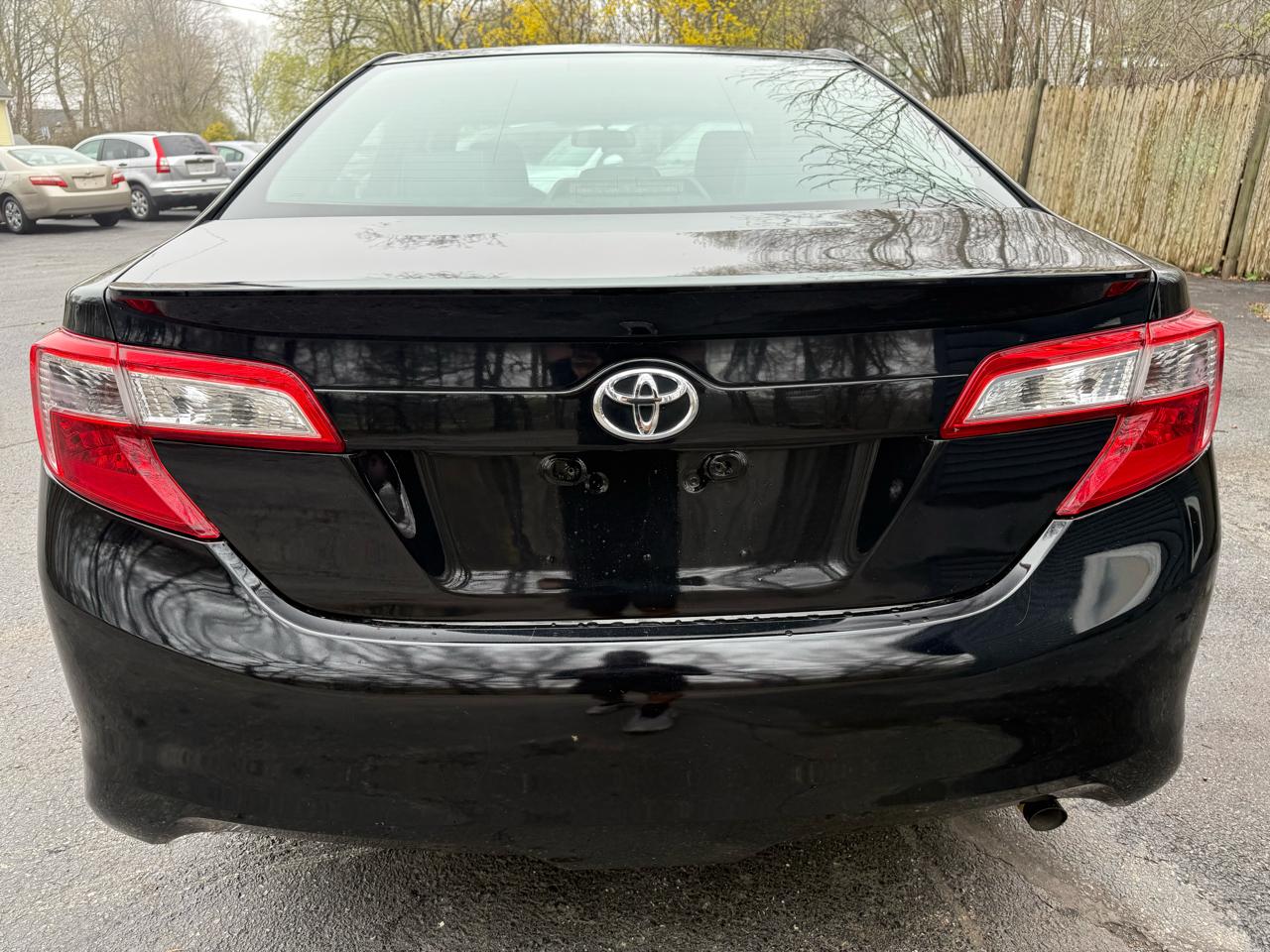 Toyota Camry SE 2012