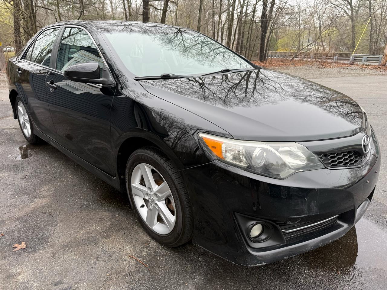 Toyota Camry SE 2012