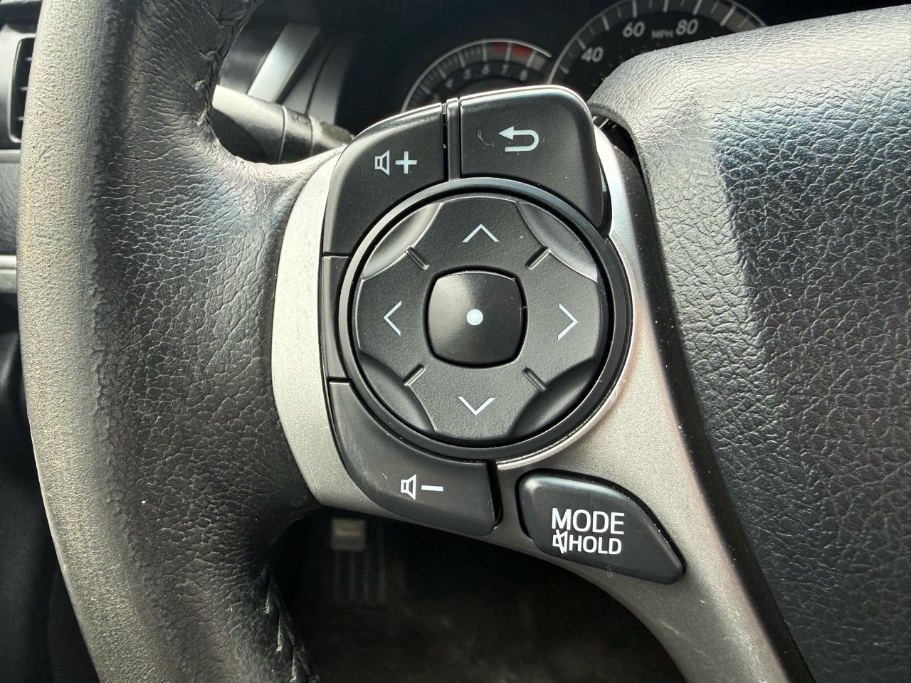 Toyota Camry SE 2012