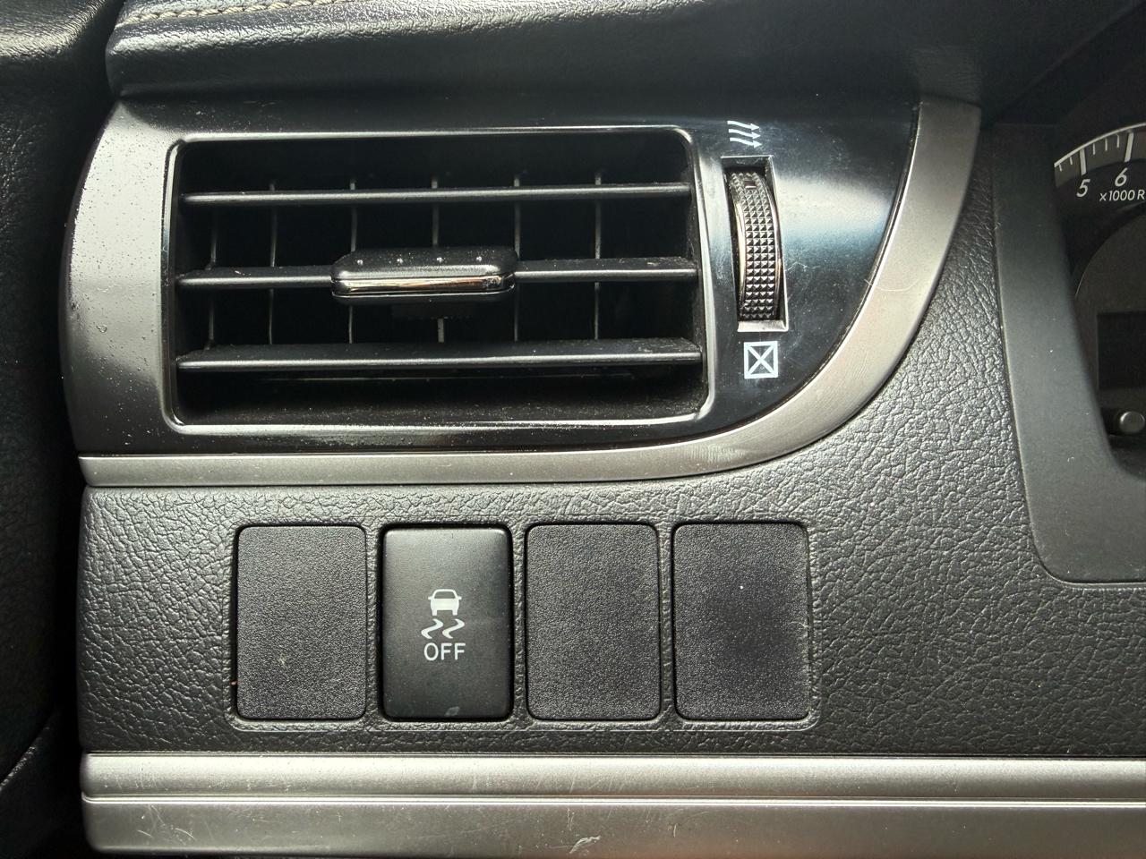 Toyota Camry SE 2012