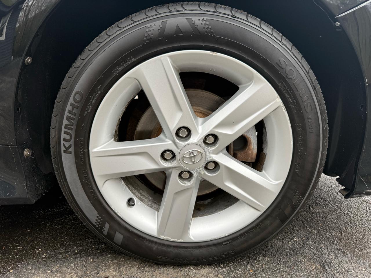 Toyota Camry SE 2012