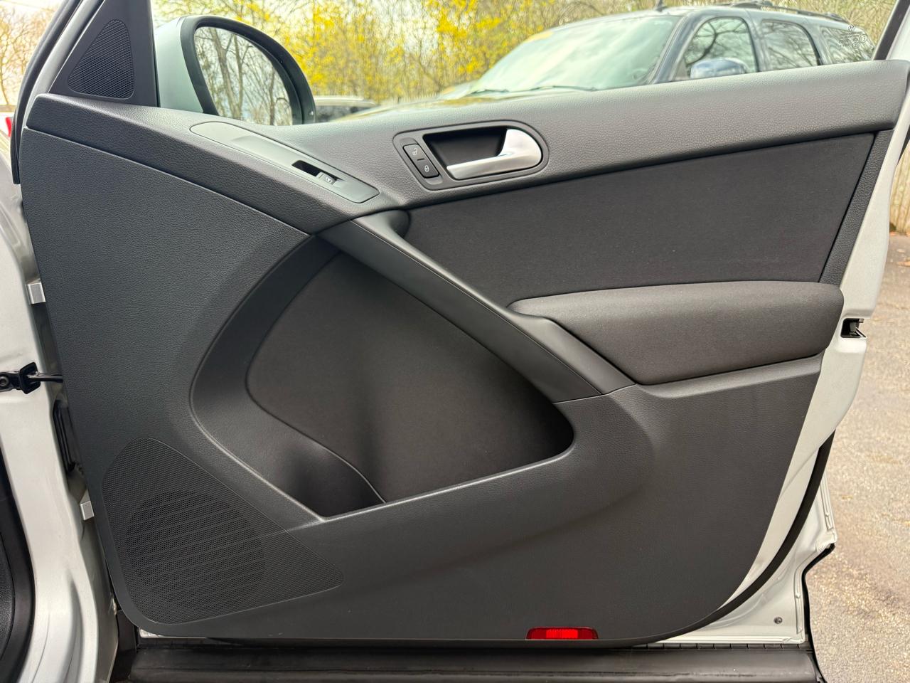 Volkswagen Tiguan SE 4Motion 2013