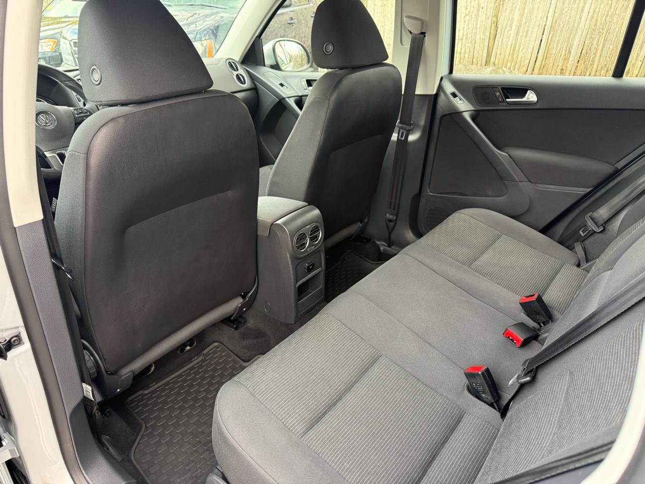 Volkswagen Tiguan SE 4Motion 2013