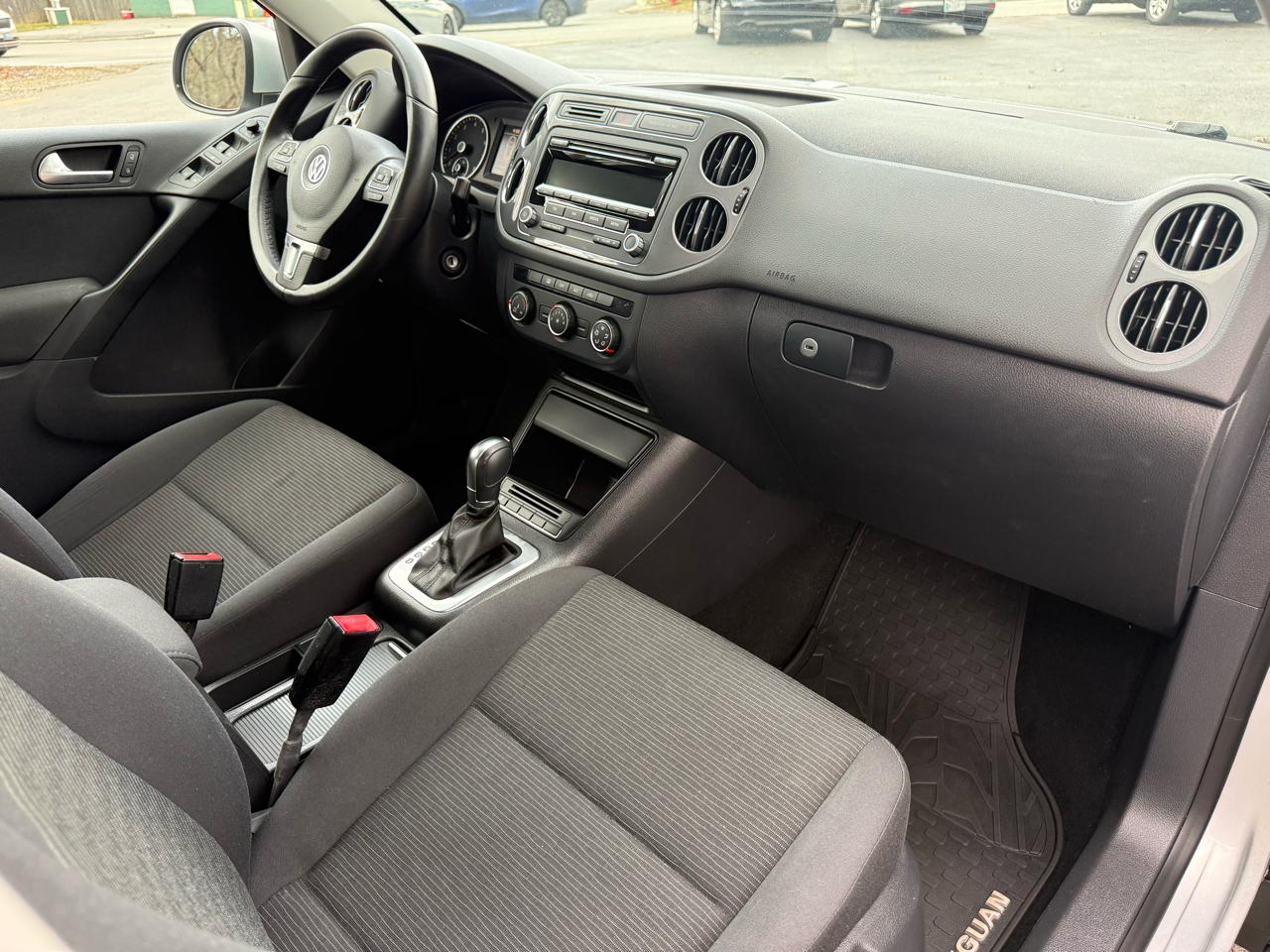 Volkswagen Tiguan SE 4Motion 2013