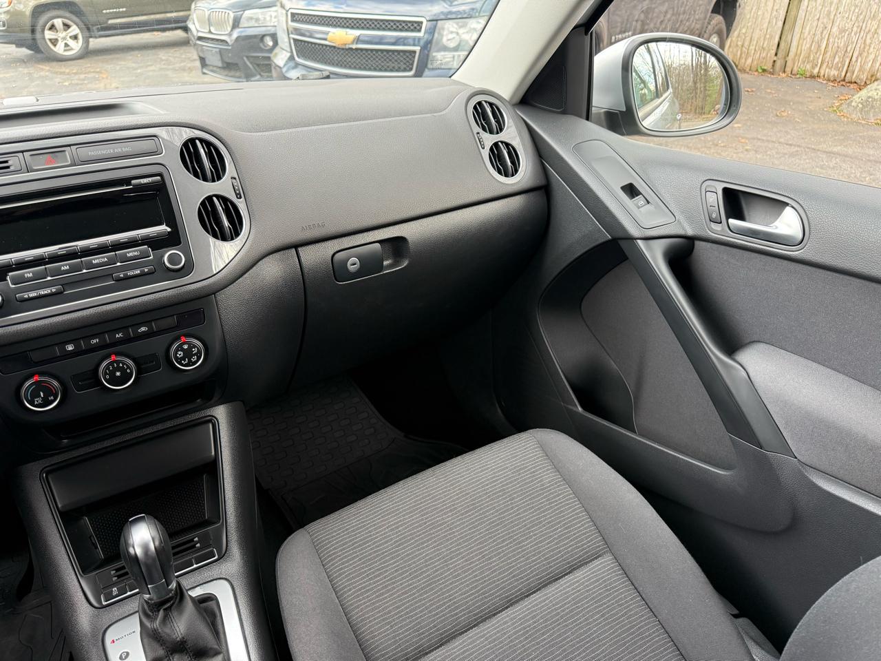 Volkswagen Tiguan SE 4Motion 2013