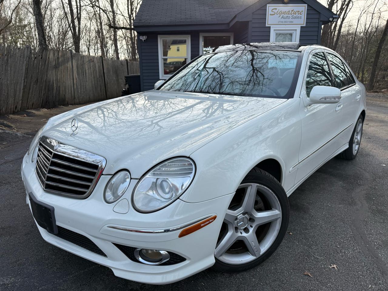 Mercedes-Benz E-Class E350 4MATIC Sedan 2009
