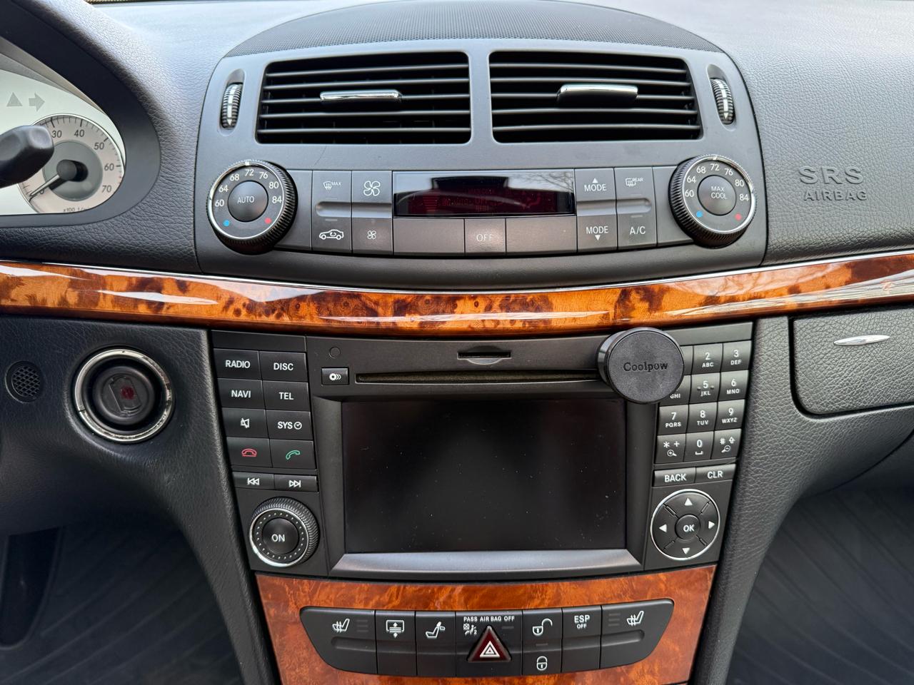 Mercedes-Benz E-Class E350 4MATIC Sedan 2009