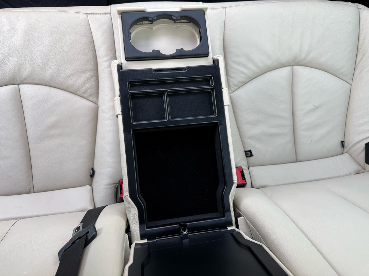 Mercedes-Benz E-Class E350 4MATIC Sedan 2009