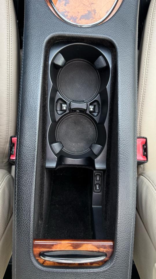 Mercedes-Benz E-Class E350 4MATIC Sedan 2009