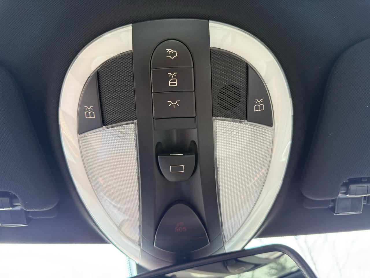 Mercedes-Benz E-Class E350 4MATIC Sedan 2009