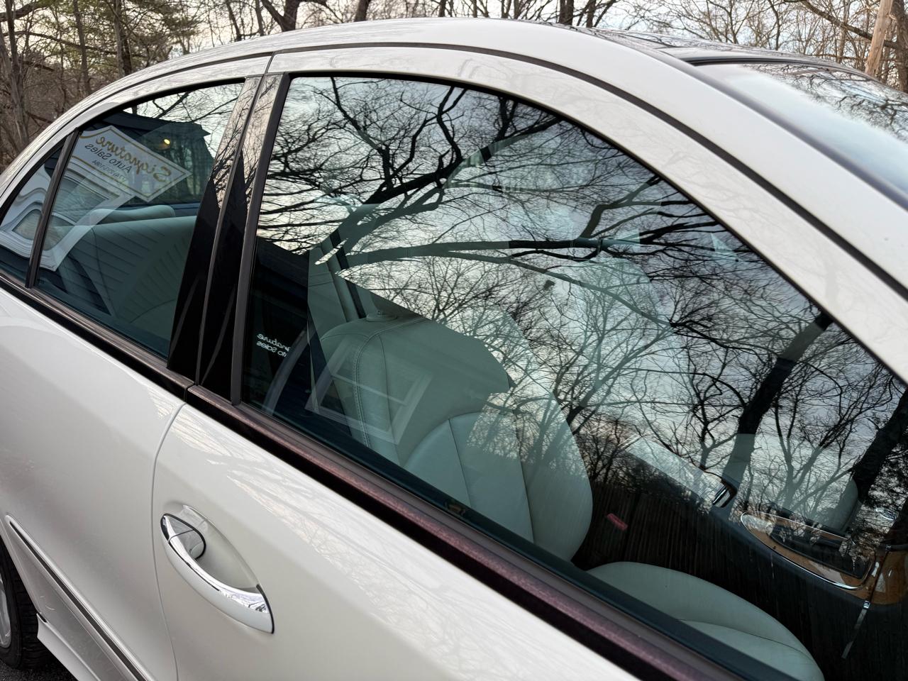 Mercedes-Benz E-Class E350 4MATIC Sedan 2009