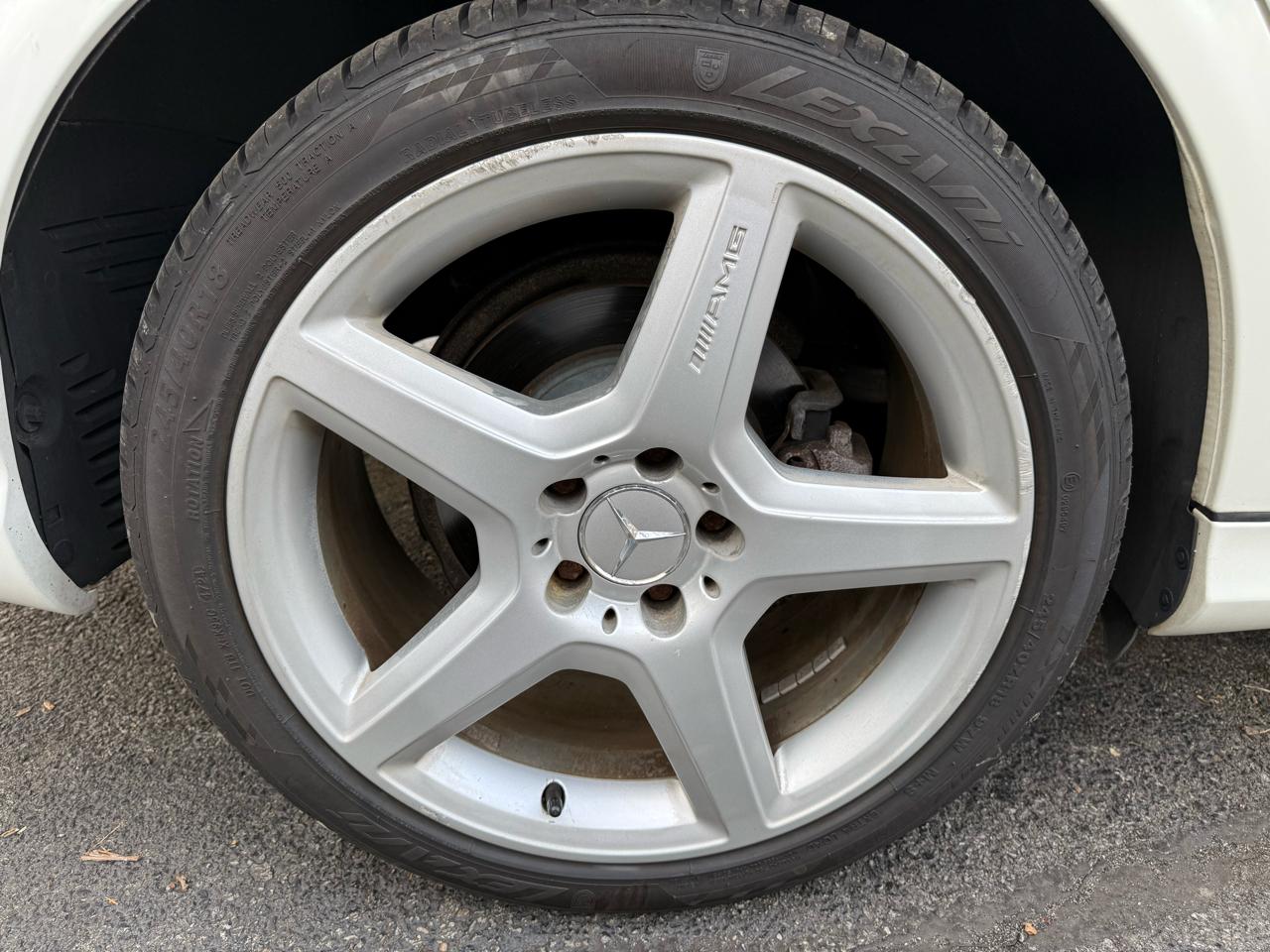 Mercedes-Benz E-Class E350 4MATIC Sedan 2009