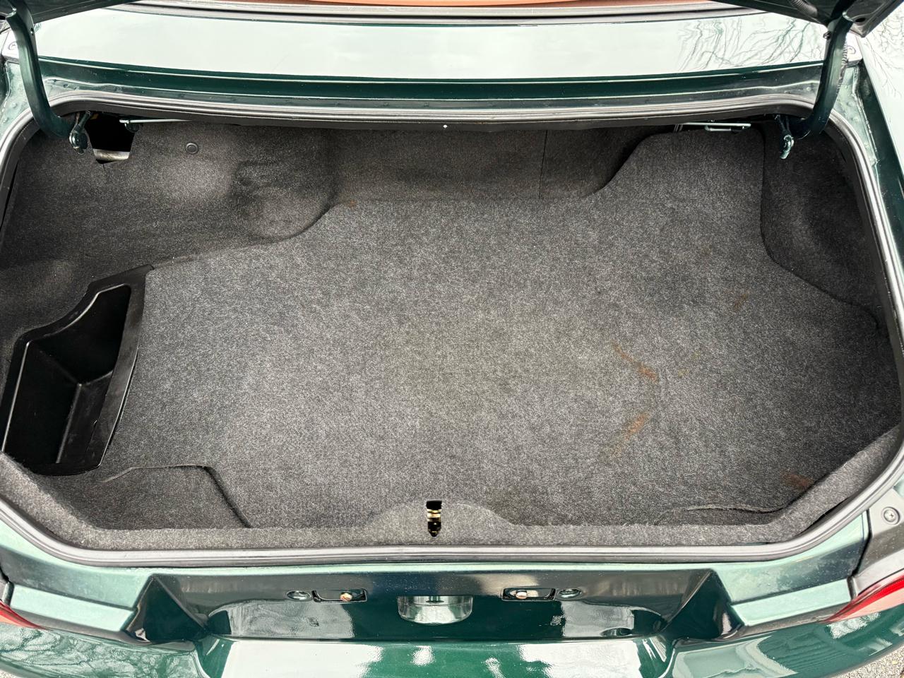 Mazda MX-5 Miata 2D Convertible 1999