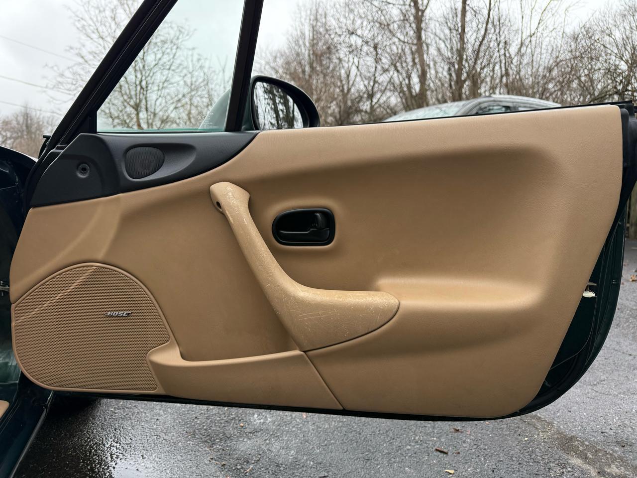 Mazda MX-5 Miata 2D Convertible 1999