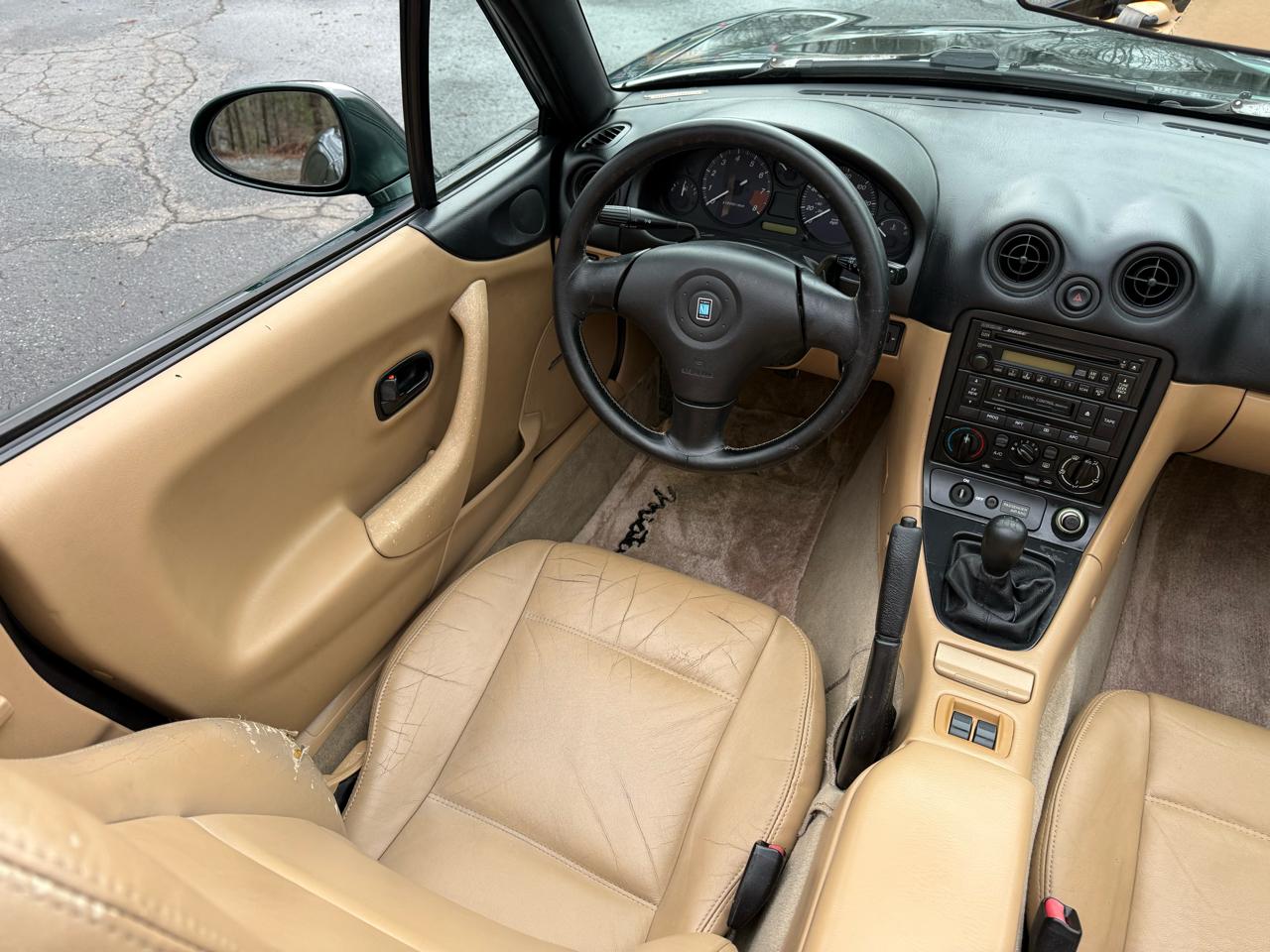 Mazda MX-5 Miata 2D Convertible 1999