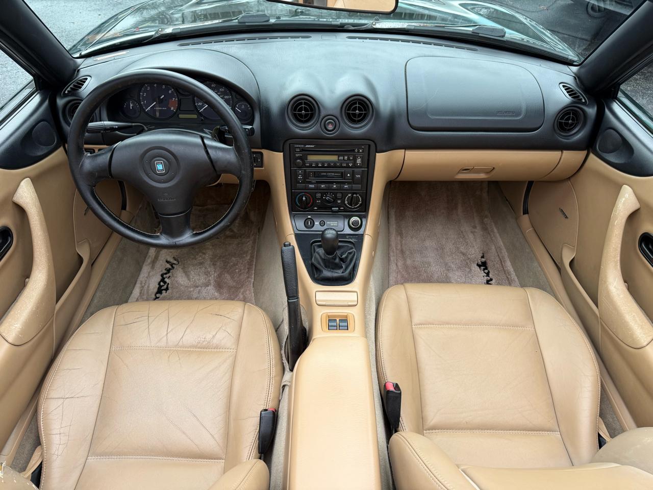 Mazda MX-5 Miata 2D Convertible 1999