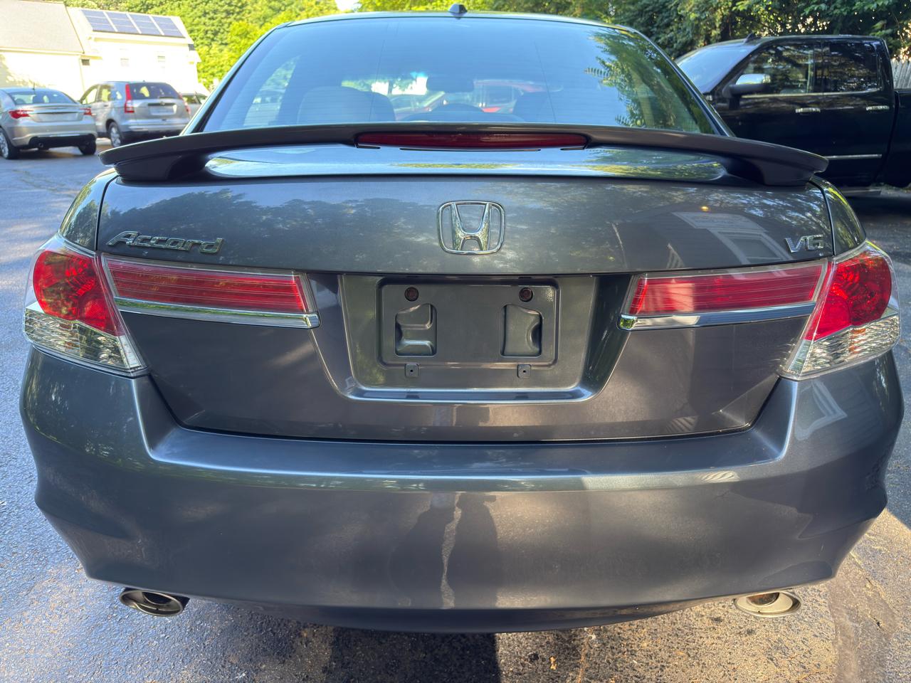 Honda Accord EX-L V-6 Sedan AT 2011