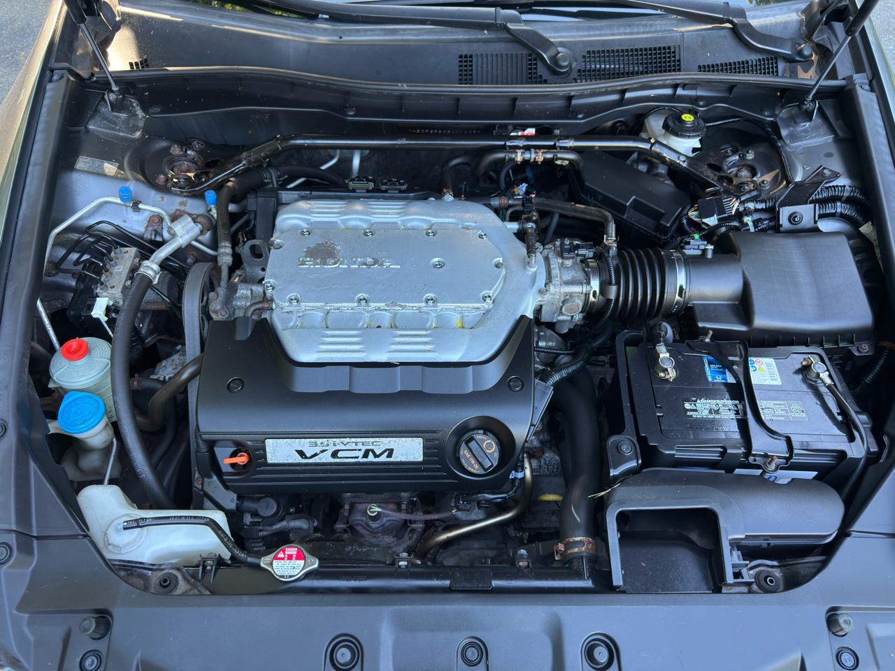Honda Accord EX-L V-6 Sedan AT 2011