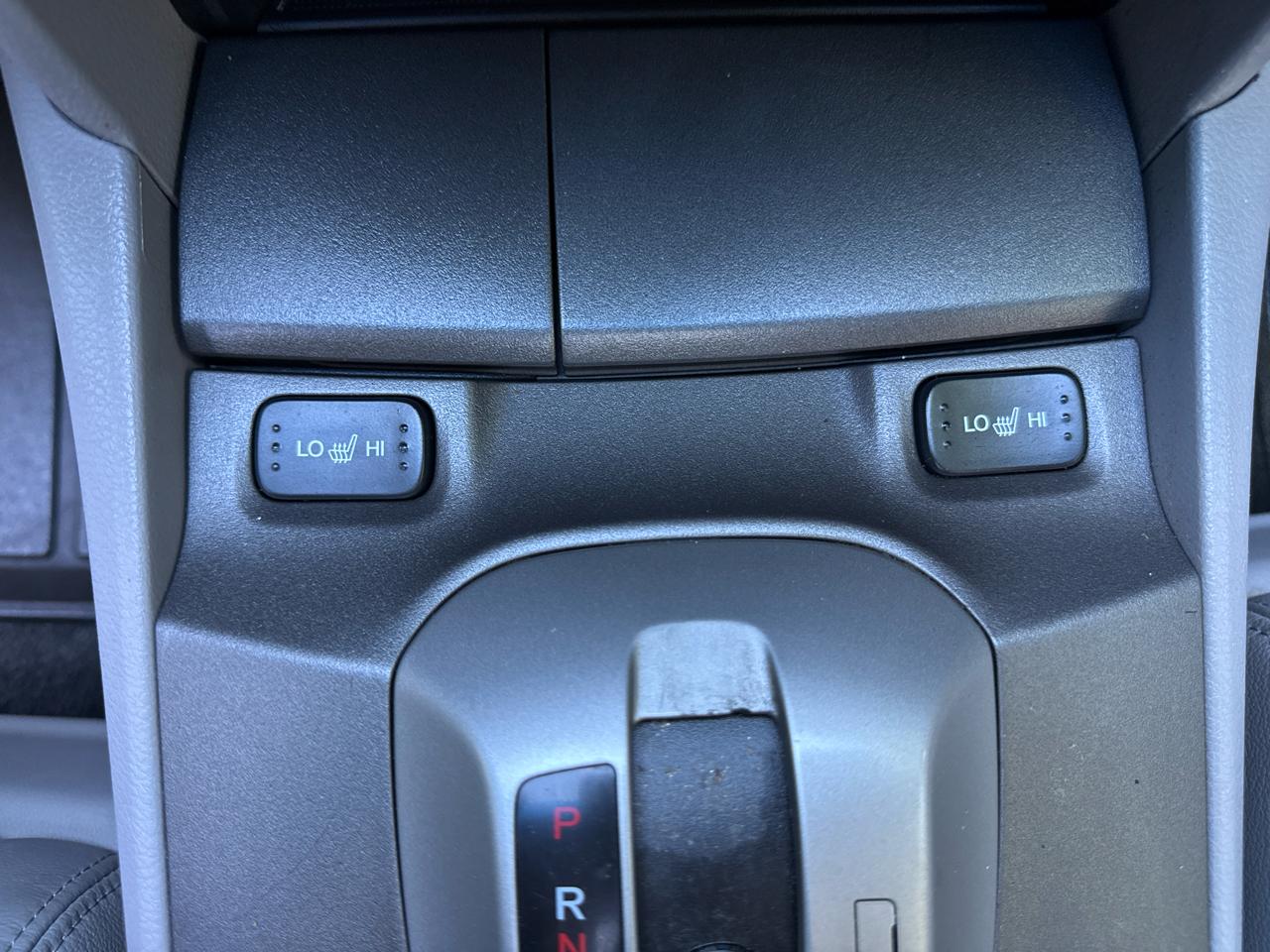 Honda Accord EX-L V-6 Sedan AT 2011