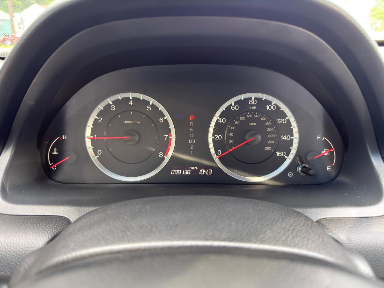 Honda Accord EX-L V-6 Sedan AT 2011
