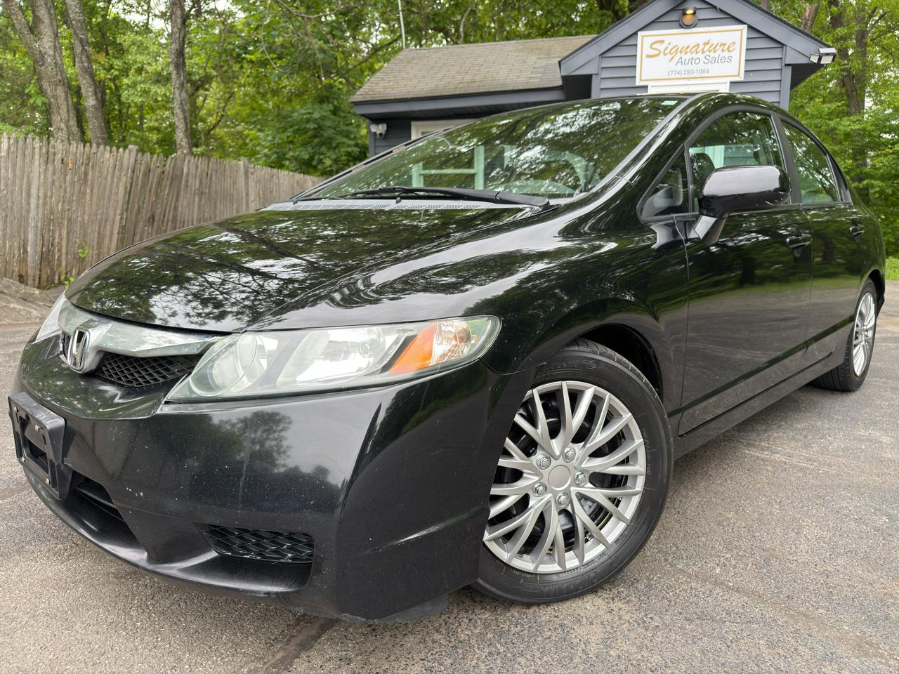 Honda Civic LX Sedan 5-Speed MT 2010