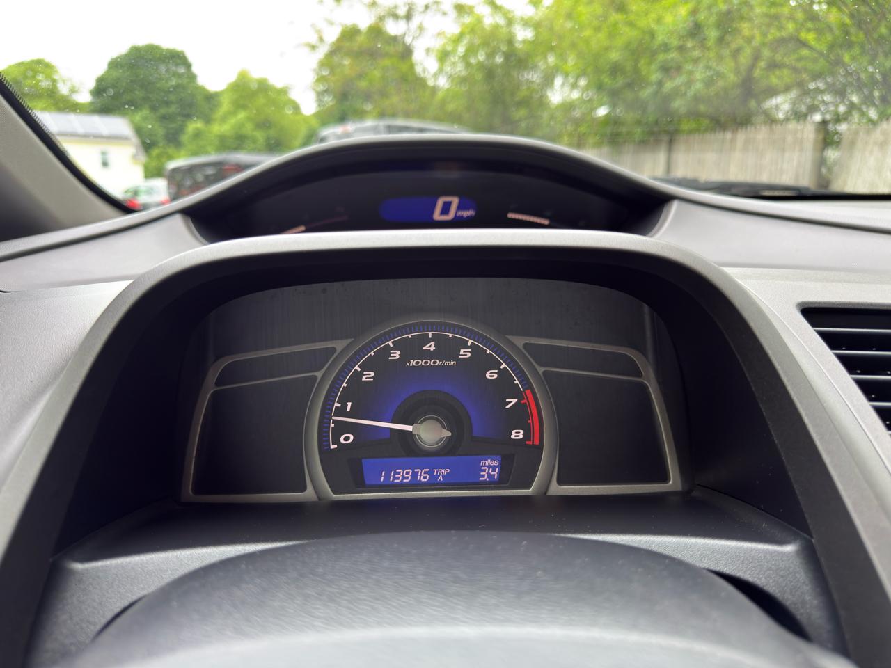Honda Civic LX Sedan 5-Speed MT 2010