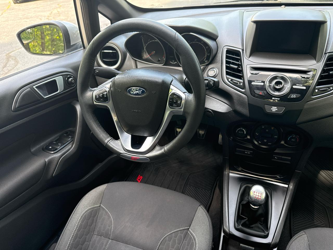 Ford Fiesta ST Hatchback 2015