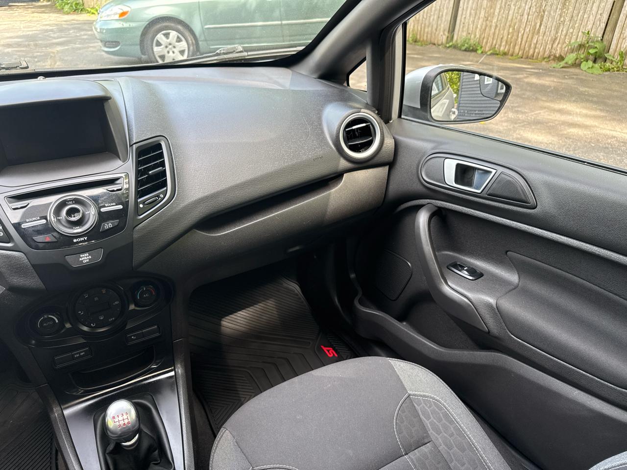 Ford Fiesta ST Hatchback 2015