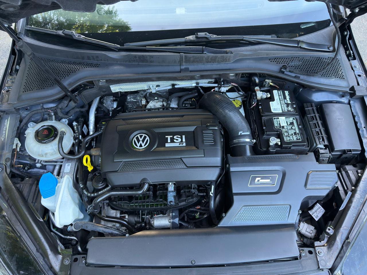 Volkswagen Golf R DCS and Navigation 7A 2018