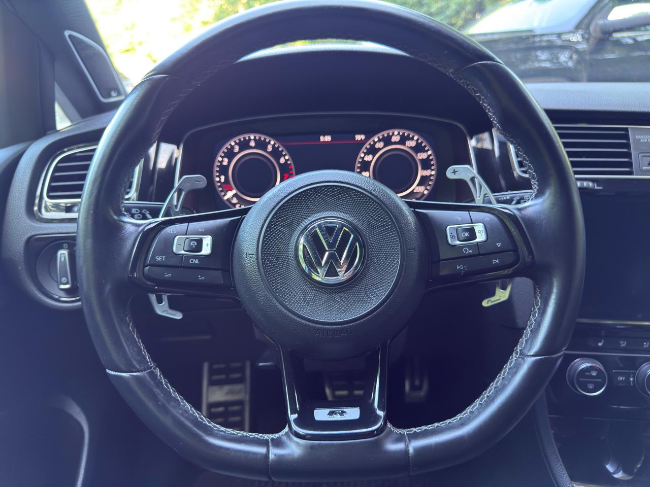 Volkswagen Golf R DCS and Navigation 7A 2018