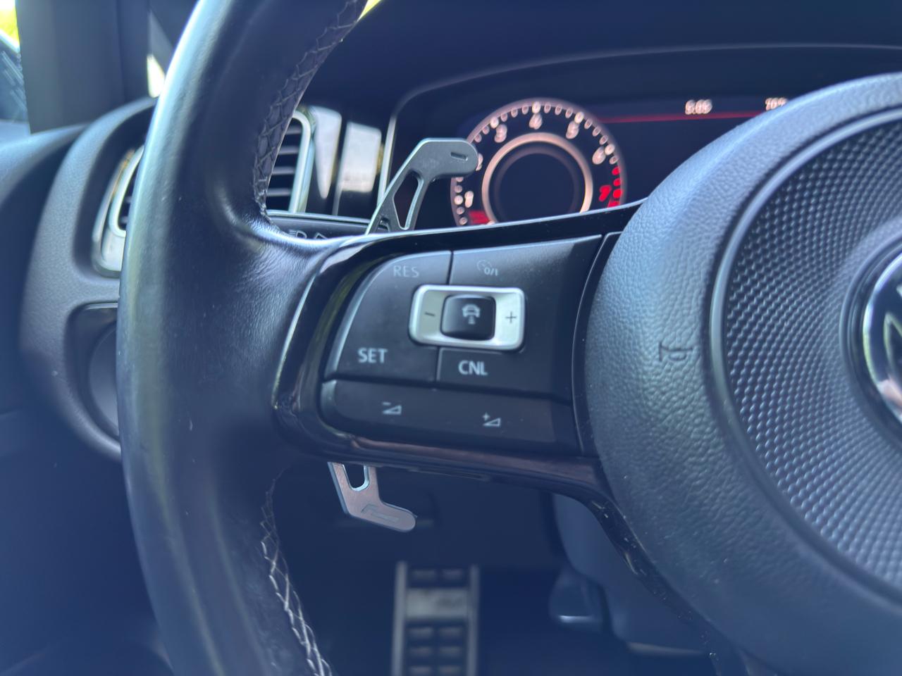 Volkswagen Golf R DCS and Navigation 7A 2018