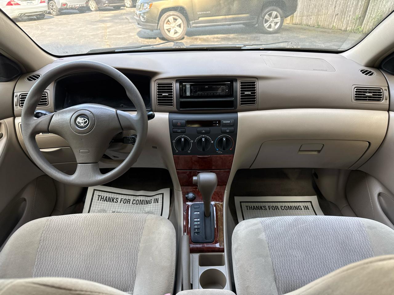 Toyota Corolla LE 2005