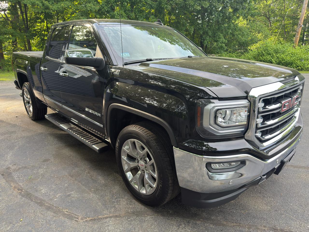 GMC Sierra 1500 SLT Double Cab 4WD 2018