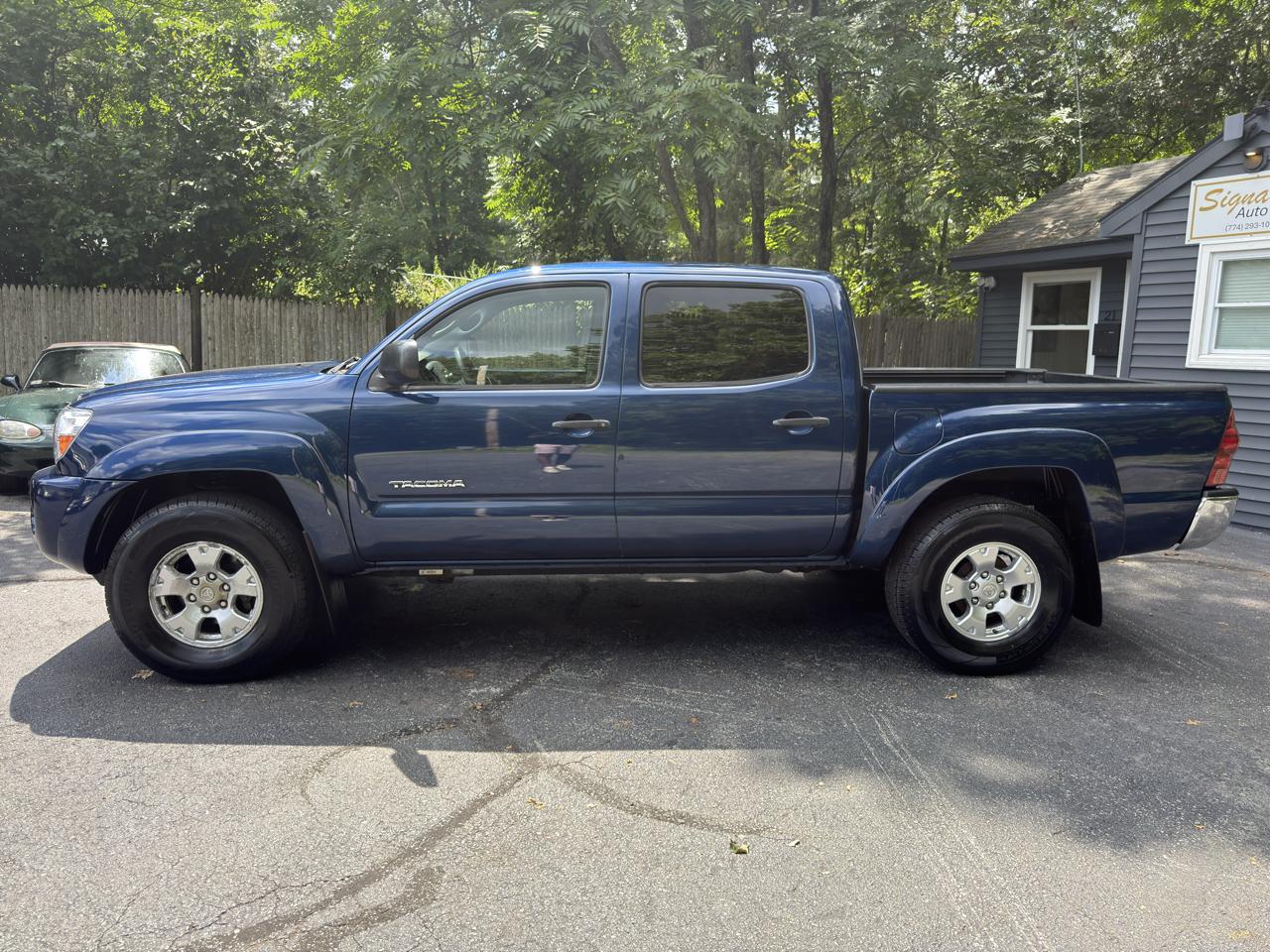 Toyota Tacoma Double Cab V6 Automatic 4WD 2005