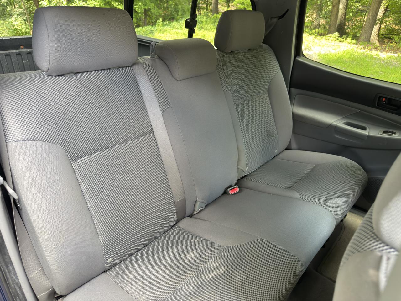 Toyota Tacoma Double Cab V6 Automatic 4WD 2005