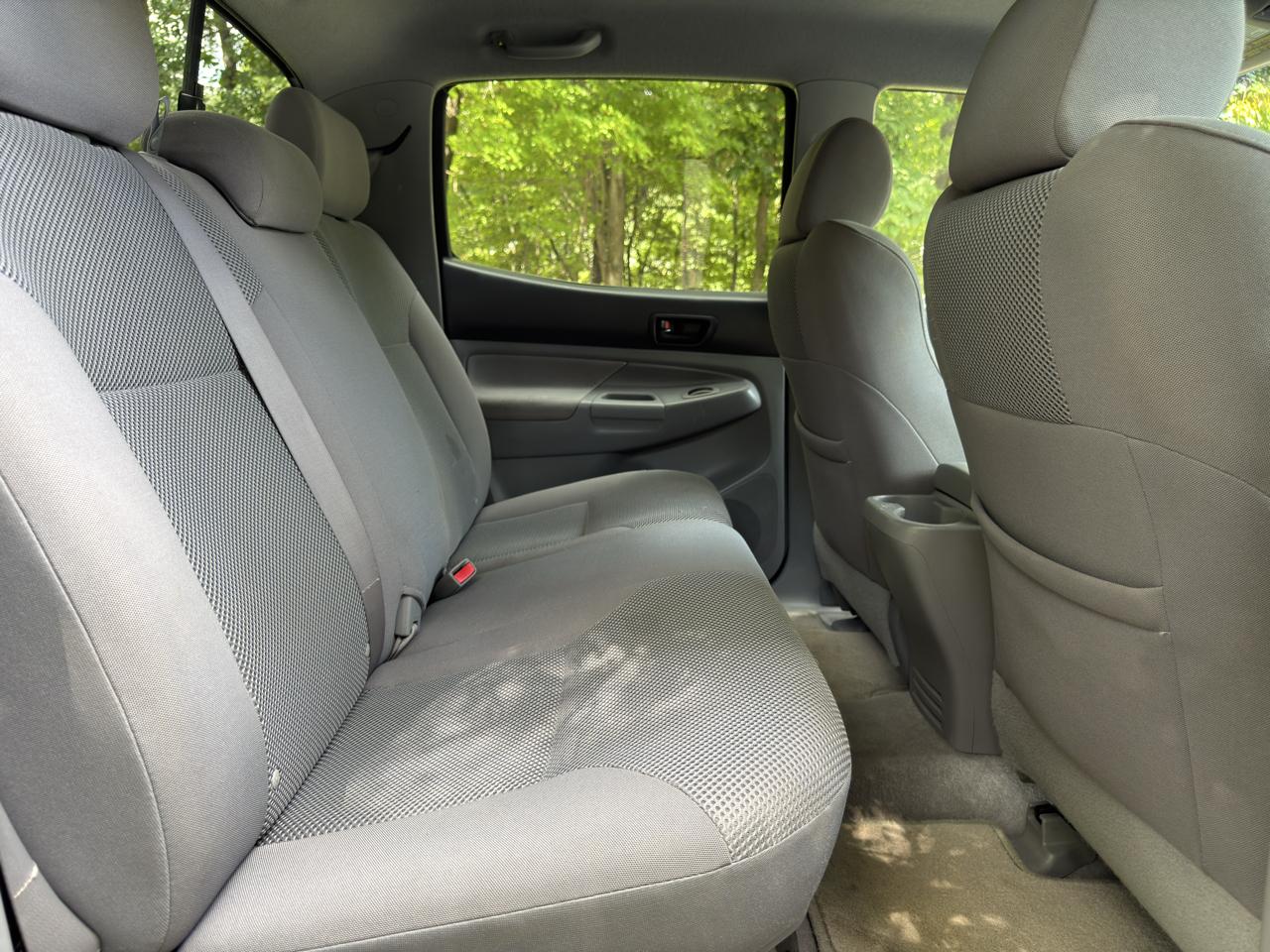 Toyota Tacoma Double Cab V6 Automatic 4WD 2005