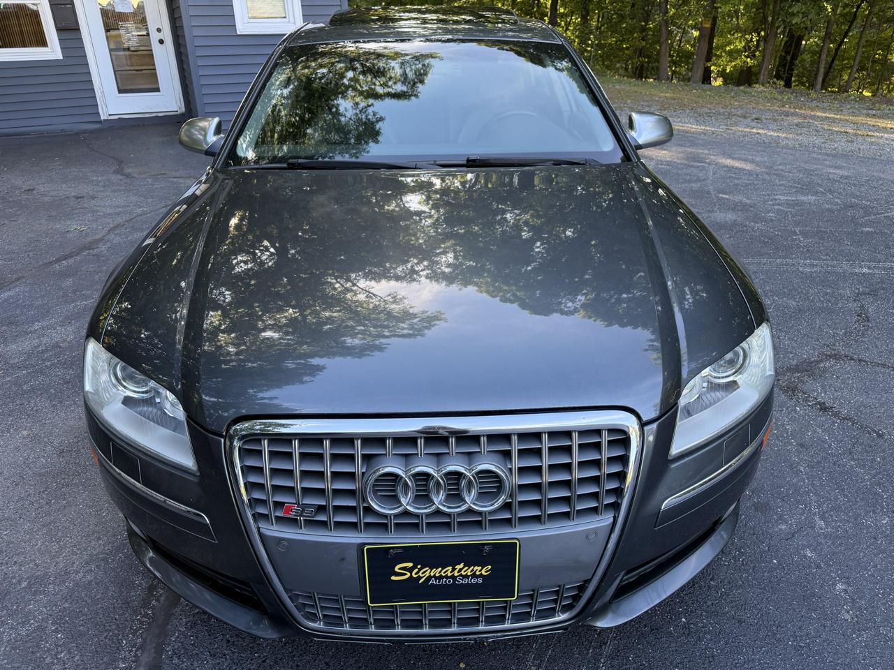 Audi S8 Sedan 2007