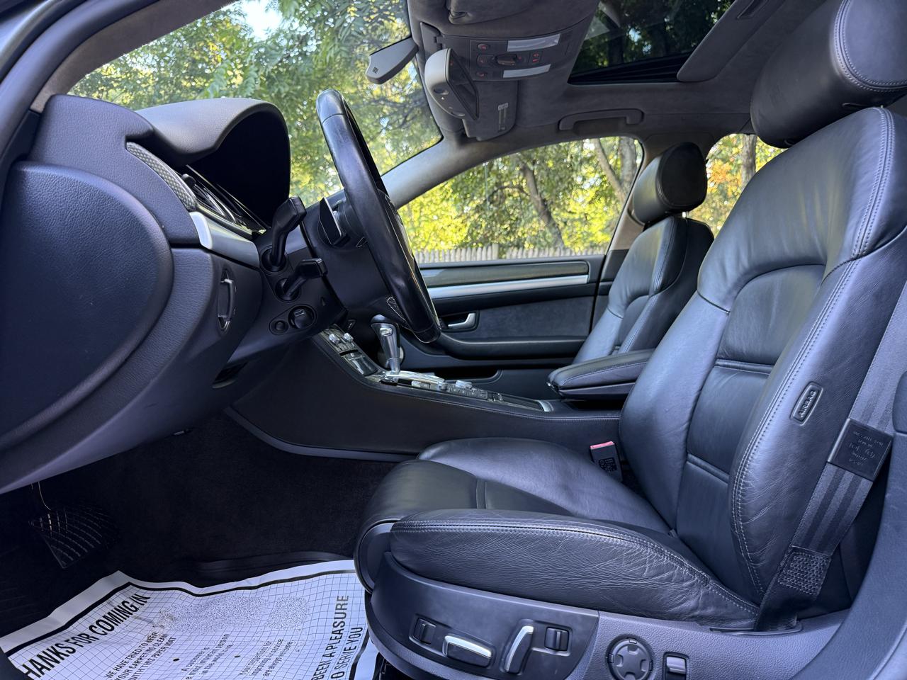 Audi S8 Sedan 2007