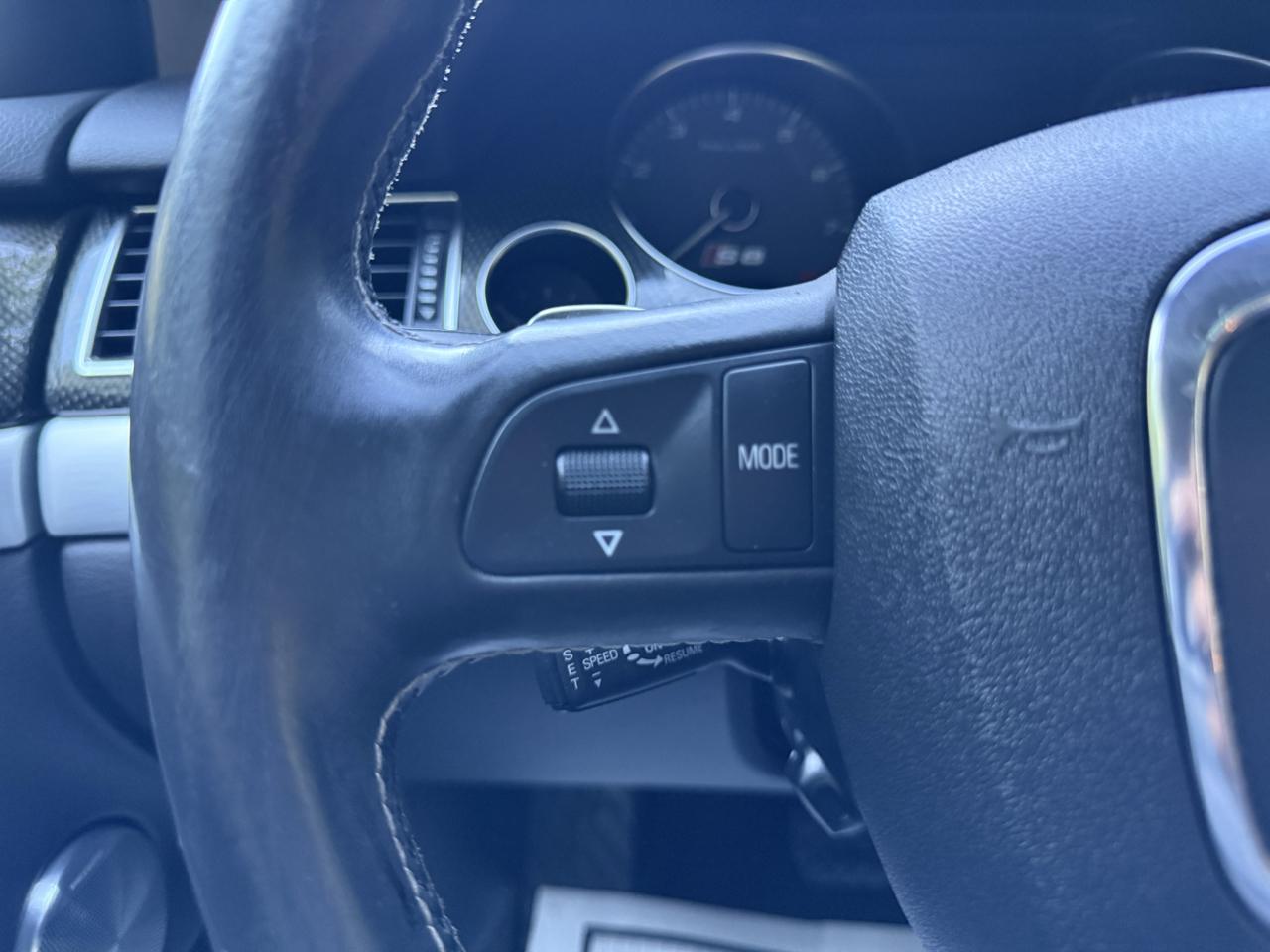 Audi S8 Sedan 2007